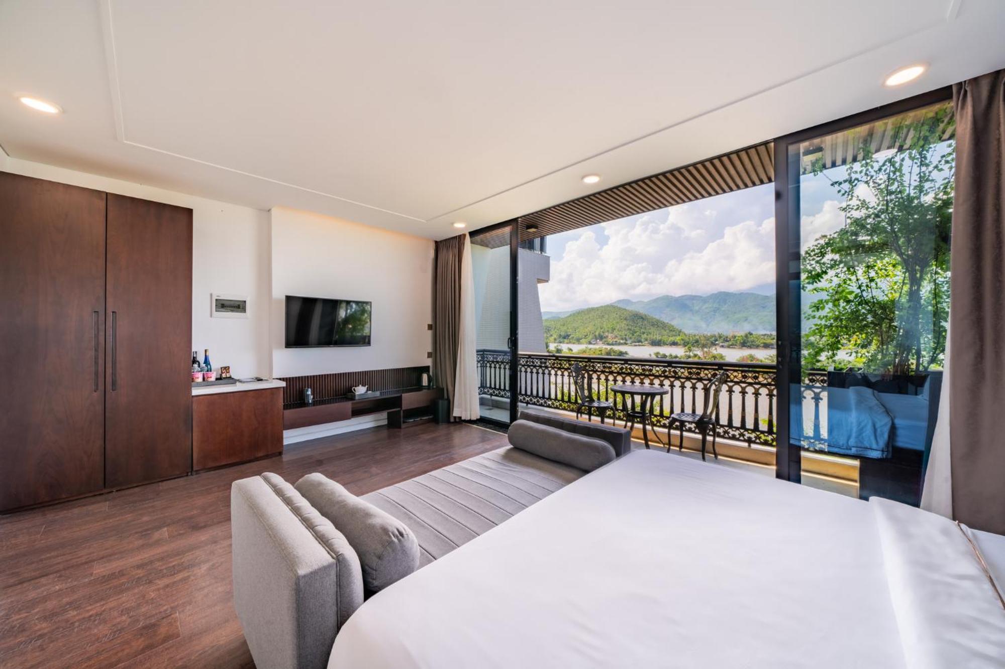 Cami Riverside Resort Da Nang Exterior foto