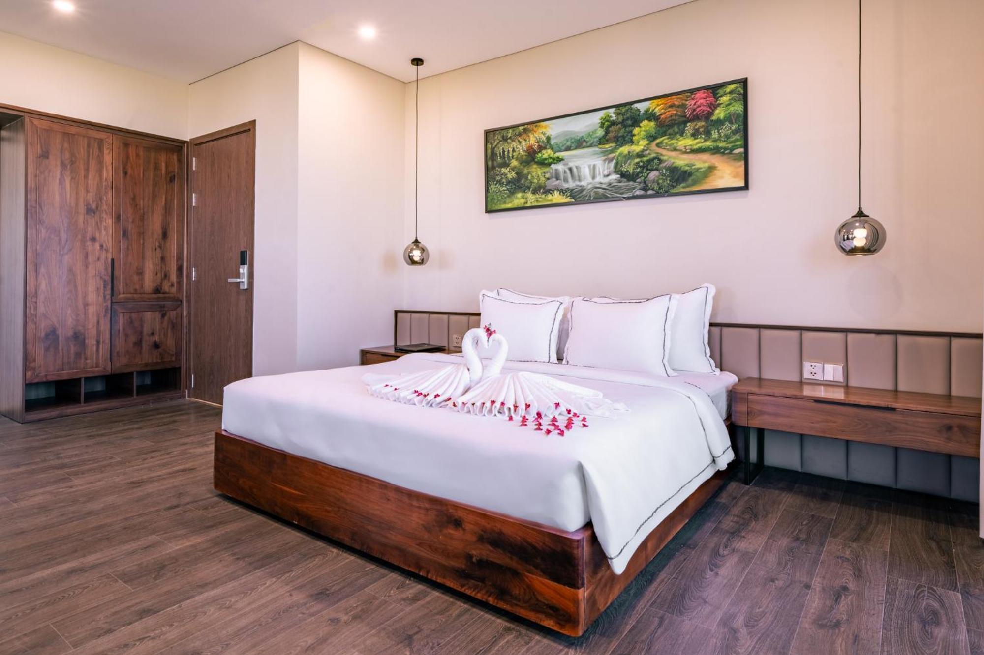 Cami Riverside Resort Da Nang Exterior foto